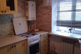 2-к. квартира, 43 м², 1/5 эт.