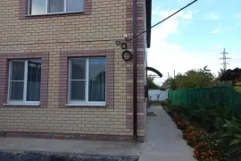 дом, 115 м² на участке 3 сот