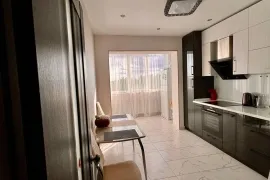 2-комн. квартира, 65.8 м², 5/5эт