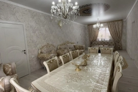 Дом, 150 м², участок 6 сот.