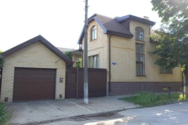 Дом 260 м² на участке 2,5 сот. 