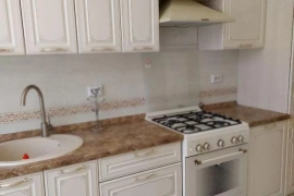 3-к. квартира, 70 м², 2/3 эт.