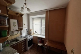 2-к. квартира, 48 м², 3/5 эт.