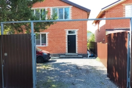 Дом, 154 м² на  участке 6 сот.