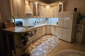 3-к. квартира, 110,5 м², 3/3 эт.