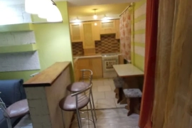 2-к. квартира, 43 м², 3/4 эт.