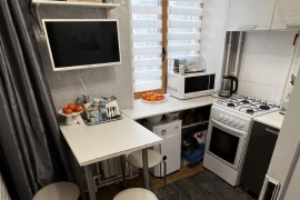 2-комн. квартира, 41 м², 4/4эт
