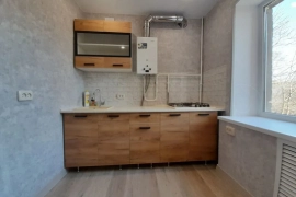 2-к. квартира, 42 м², 4/5 эт.