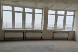 3-комн. квартира, 95 м², 3/9эт

