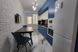 2-комн. квартира, 63,7 м², 3/5эт

