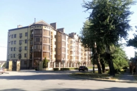 3-к. квартира, 150 м², 1/5 эт.
