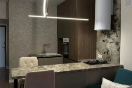 1-к. квартира, 42 м², 2/3 эт.