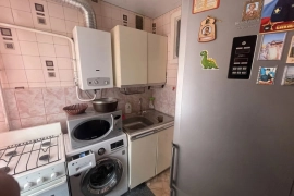 2-к. квартира, 43 м², 4/5 эт.