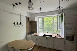 2-к. квартира, 42 м², 2/3 эт.