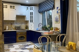 3-к. квартира, 60 м², 2/5 эт.