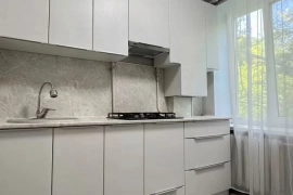 1-к. квартира, 30 м², 2/5 эт.