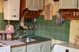 4-к. квартира, 77 м², 4/4 эт.