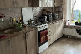 2-к. квартира, 65 м², 1/5 эт.