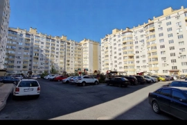 2-к. квартира, 74 м², 5/9 эт.