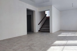 2-этажный дом, 170 м², 9 сот.


