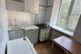 2-к. квартира, 45 м², 1/9 эт.
