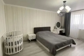 3-к. квартира, 83 м², 9/10 эт.