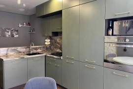 1-к. квартира, 42 м², 1/3 эт.