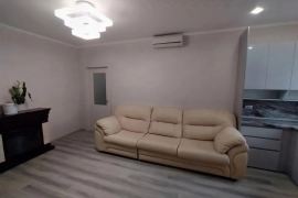 2-к. квартира, 60 м², 2/2 эт.