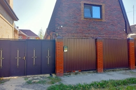 Дом 127 м² на участке 2 сот.