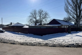 Дом 54 м² на участке 7 сот.