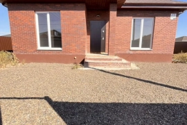 Дом 108 м² на участке 6 сот.