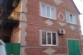 Дом 190 м² на участке 4 сот.