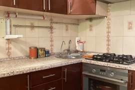 3-к. квартира, 55 м², 1/4 эт.