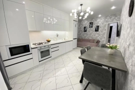 2-к. квартира, 75 м², 2/9 эт.