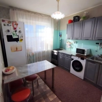 2-комн. квартира, 51 м²? 4/9 эт.
