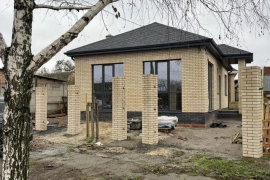 Дом 72 м² на участке 2 сот.