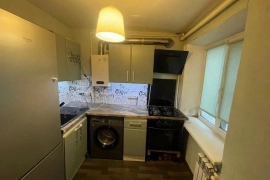 2-к. квартира, 44 м², 5/5 эт.