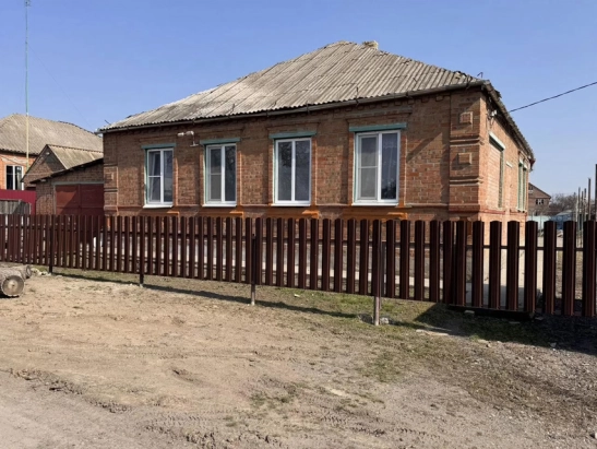 Дом 114 м² на участке 8 сот.