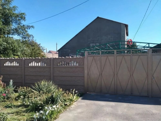 Дом 153,5 м² на участке 5 сот.