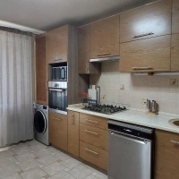 3-комн. квартира, 70 м², 4/5 эт.

