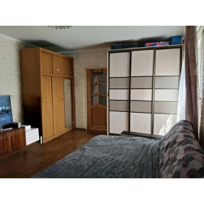 2-комн. квартира, 52 м², 1/1 эт.

