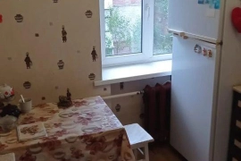 2-комн. квартира, 45 м², 4/4 эт.

