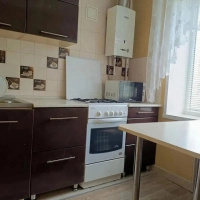 2-к. квартира, 43 м², 3/5 эт.