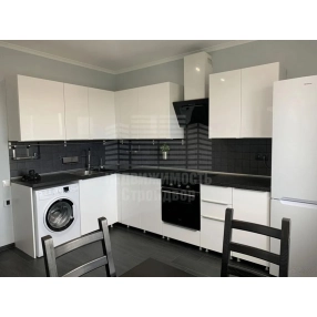 2-к. квартира, 71,8 м², 6/8 эт.