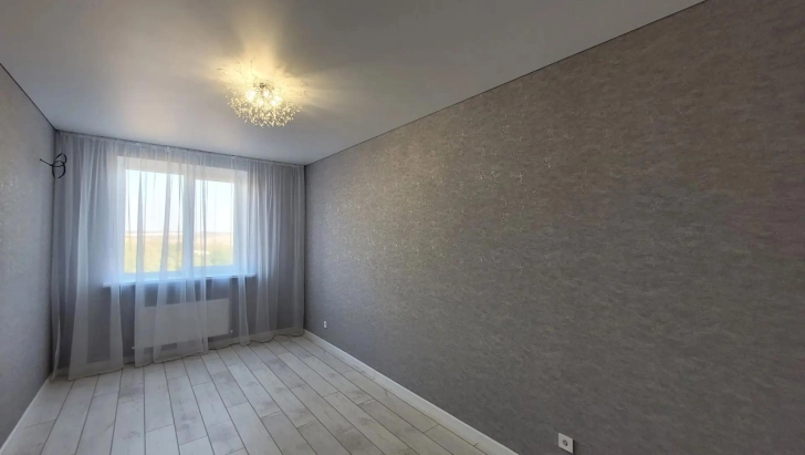 2-к. квартира, 80 м², 4/4 эт.