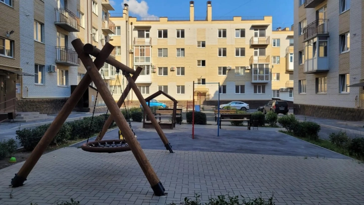 3-к квартира, 100 кв.м., 4/4 эт.